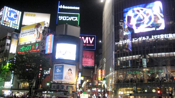 Visit Japan and see Shibuya/Tokyo Shopping at night