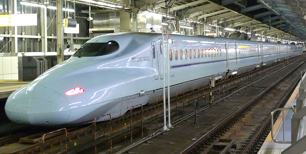 700 series shinkansen