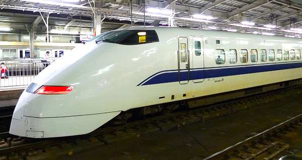 Shinkansen series 300