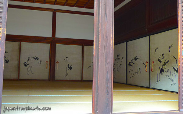 Shodaibunoma (Waiting Room) Walls Decorated With Traditional Japanese Art