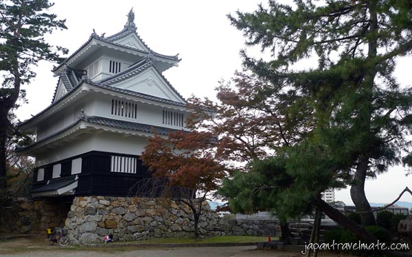 Yoshida castle keep