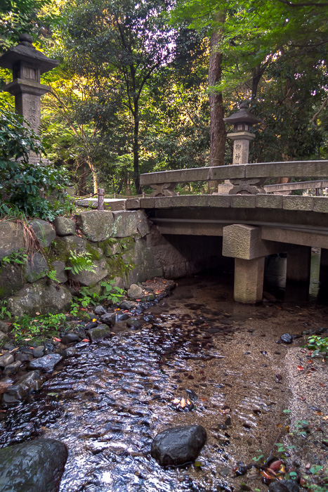 An old stone bridge runs over the Nara-no-ogawa (奈良の小川 / Nara Stream) [HDR Photo]
