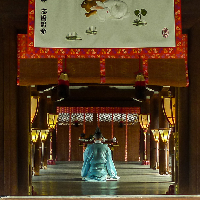 Honden at Shimogamo shrine (closeup)