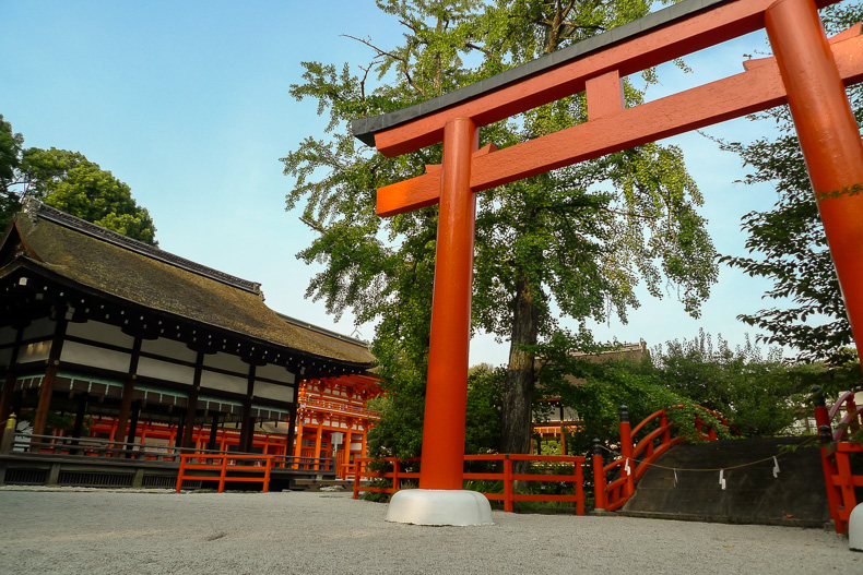Hashi-dono/Bridge Hall (left) and Torii (right)