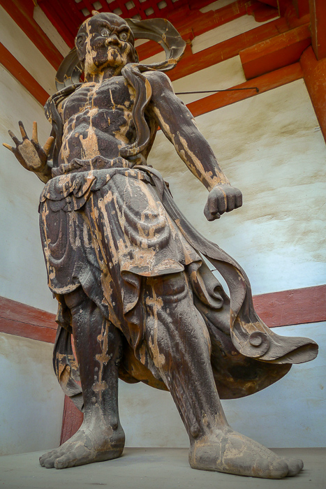 Nio statue inside the Nio-mon gate (left side) at Daigo-ji in Kyoto