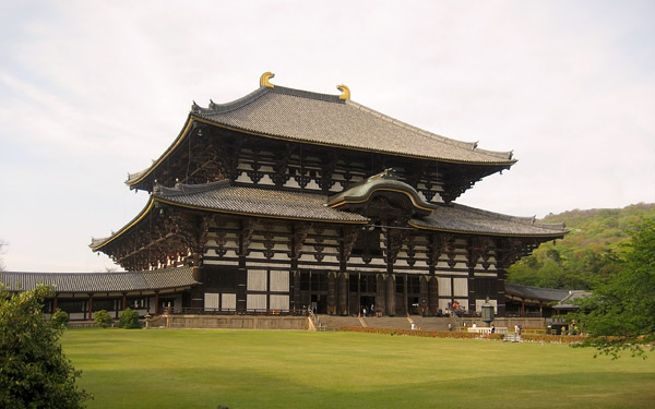 The Great Buddha hall at Todai-ji in Nara, Kansai, Japan