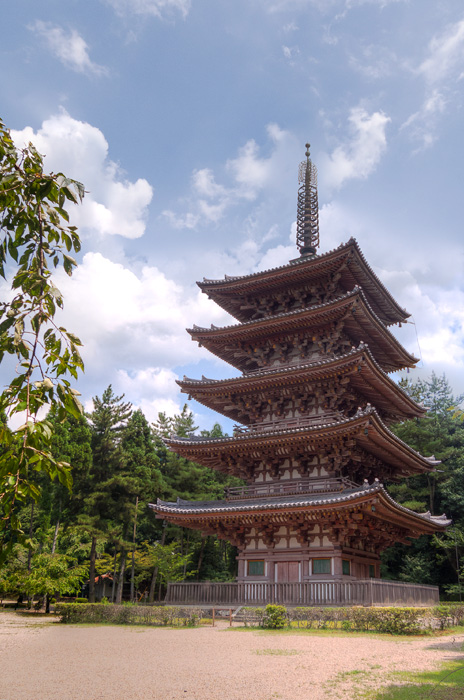 Earthquake Proof 1000+ Year Old Five-Storied Pagoda of Daigo-ji: Kyoto’s Oldest Buidling (HDR Photo)